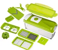Razatoare multifunctionala cu 11 piese pentru fructe si legume