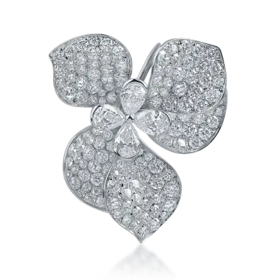 Pandantiv floral din aur alb cu diamante pear si rotunde de 2.65ct