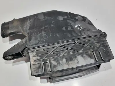 Carcasa filtru aer stanga A6420903301 Mercedes ML (2009-2011)[w164] facelift 350 cdi A642 820