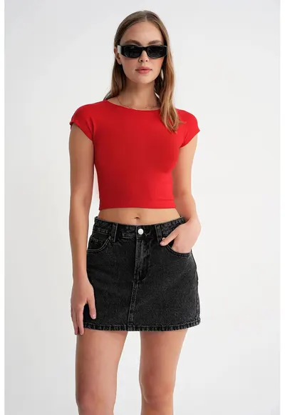 Tricou scurt dama - rosu