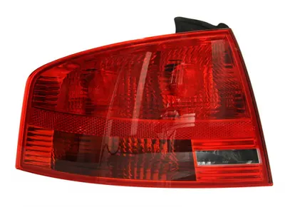 Stop tripla lampa spate stanga ( exterior , Semnalizator portocaliu, culoare sticla: rosu) AUDI A4 LIMUZINA 2004-2008