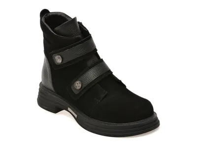 Ghete GRYXX negre, 902724, din piele intoarsa