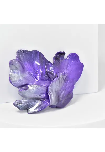 Brosa din lut polimeric si rasina epoxidica - design floral - unicat - 5x7cm