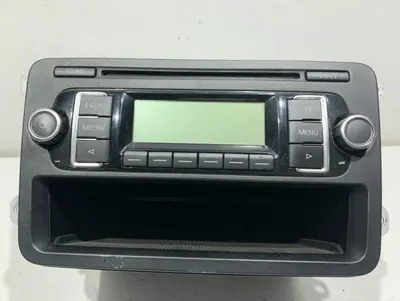 Cd player auto 5M0035156C Volkswagen Touran facelift (2006-2010)
