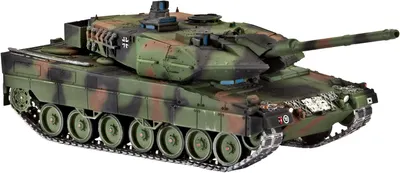 Model de asamblat Revell Militar: Tancuri - Leopard 2A6/A6M (cu accesorii incluse)