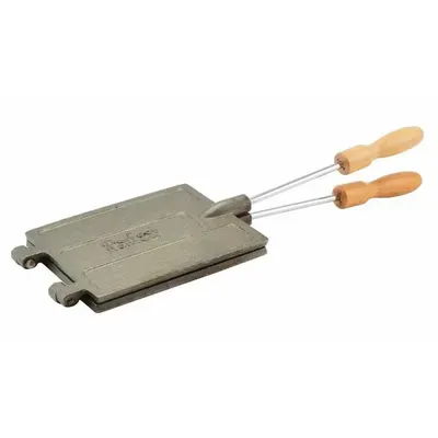 Aparat pentru Saratele, Dimensiune 16.5 X 13 cm, Maner 45 cm, din Fonta