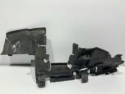 Deflector aer stanga 4H0121283D Audi A8 (2009-2017) [4H] D4