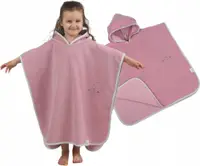 Poncho de baie pentru copii, BabyMam retro Pink, 126 x 60 cm, realizat din bumbac moale, cu agatatoare cuier