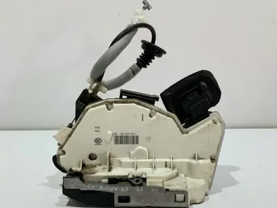 Broasca usa stanga spate 5E0839015C Skoda Superb 3 (2015-2019)