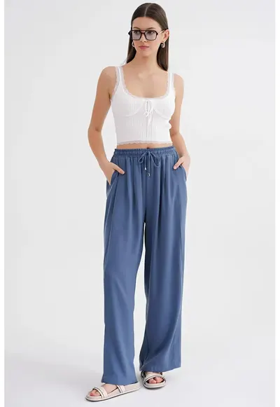Pantaloni dama - evazati - albastru - poliester