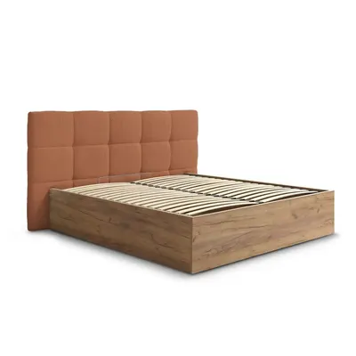 Pat matrimonial teracotă tapițat/din placă aglomerată de lemn tapițat cu spațiu de depozitare cu somieră 160x200 cm Kumo – Bobochic Paris