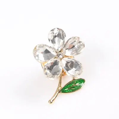 Brosa martisor floare cu pietre acrilice