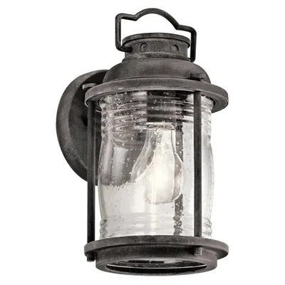 Aplica Ashlandbay 1 Light Small Wall Lantern