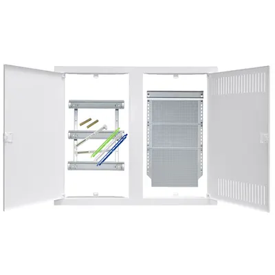 Media combi-enclosure frame and doors, horizontal 3-rows