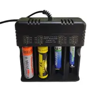 Incarcator baterii Li-ion HD-4882B, 4 sloturi 4.2V 4000mA pentru 18650 26650 14500 16340