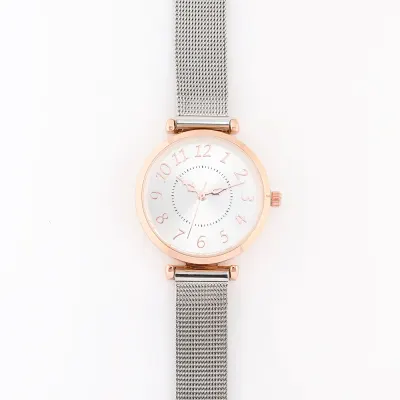 Ceas modern bicolor cu design minimalist