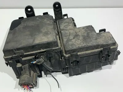 Panou / tablou sigurante Nissan Qashqai 2 (2013-2016) [J11] 1.5 dci K9K 636