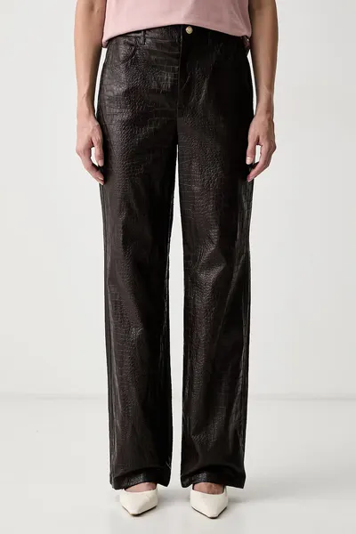 iBlues pantaloni straight pentru femei din imitație de piele IBLLEGNO