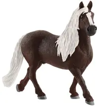 Figurina Schleich Farm World Horses - Armasar Black Forest cu coama alba
