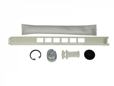 Uscator aer conditionat potrivit BMW 1 (E81), 1 (E82), 1 (E87), 1 (E88), 3 (E90), 3 (E91), 3 (E92), 3 (E93), X1 (E84), Z4 (E89) 1.6-4.4 06.04-08.16