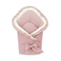 Paturica de infasat MimiNu cu volanase si dantela 75x75 cm Powder Pink