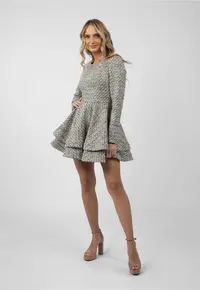 Rochie scurta din tweed cu volane