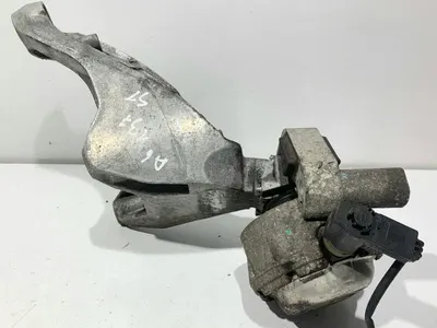 Suport cu tampon motor stanga 4G0199307Q Audi A6 (2010-2018) [4G2, C7] 2.0 tdi; 2.0 tdi CNHA