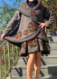 Costum din lana Anisoara 4