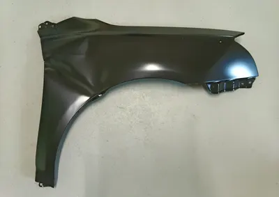 Aripa fata dreapta cu locas semnalizator potrivit TOYOTA AVENSIS 2003-2006 Resigilat