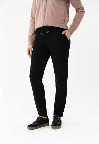 Pantaloni de trening cu croiala dreapta - din bumbac - N-Milla - negru - Negru