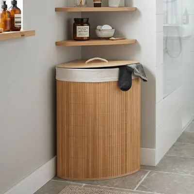Coș de rufe din bambus, formă triunghiulară, cu capac – Excellent Houseware, 35×35×60 cm