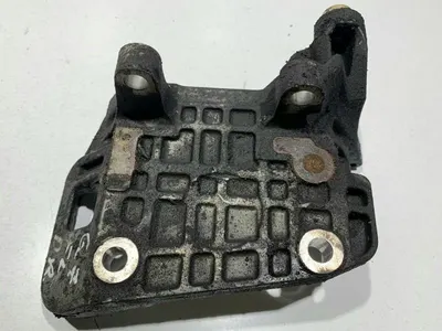 Suport alternator Audi Q7 facelift (2010-2015) [4L] 3.0 tdi CJGA