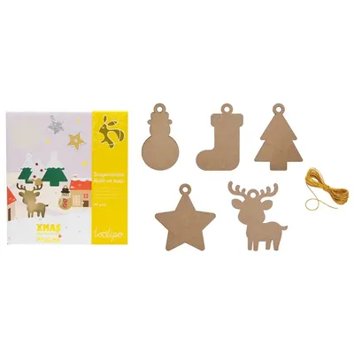 Set de 50 de ornamente din lemn pentru decorat