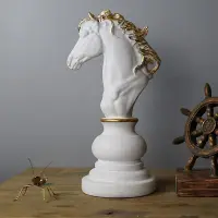 Statuete Sah Premium, Ornamente Regi, Dame, Calareti, Sculpturi Rasina, Decor Casa