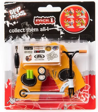 Jucarie pentru degete Grip&Trick - Trotineta, alba