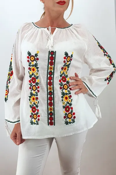 Ie Traditionala Mariana 2