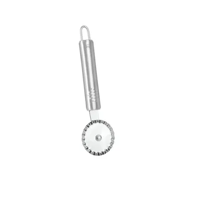 Tăietor aluat din oțel inoxidabil Metaltex Pastry, lungime 19 cm