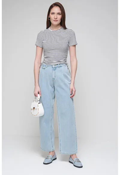 Blugi relaxed fit de denim - Albastru deschis