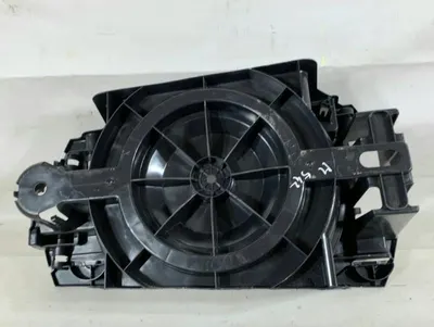 Suport roata de rezerva 997502156R Renault Megane 4 facelift (2020-2024)