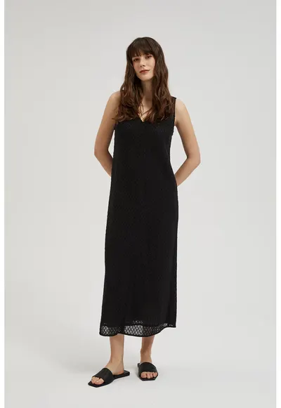 Rochie cu Decupaj cu Decolte in V Neagra - Negru