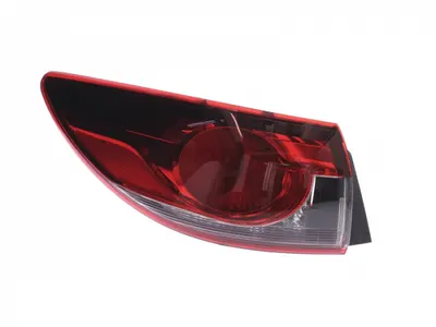 Stop tripla lampa spate stanga ( exterior , Semnalizator fumuriu, culoare sticla: rosu) MAZDA 6 LIMUZINA 2012-2015