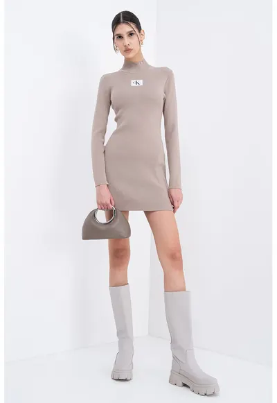 Rochie mini cambrata cu striatii