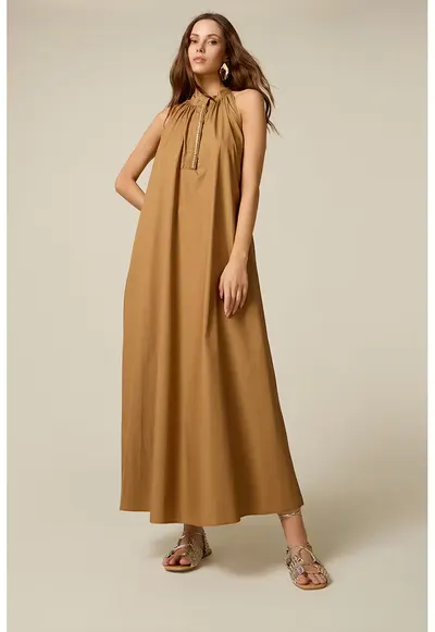 Rochie din bumbac cu detaliu bijuterie - Maro camel