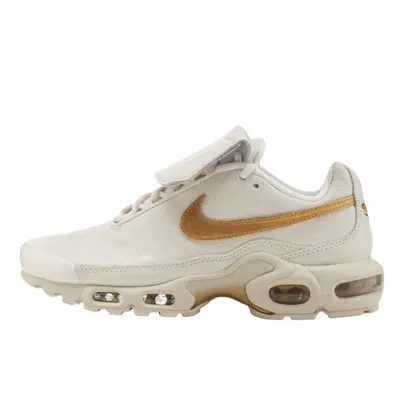 Air Max Plus Tiempo Metallic Gold