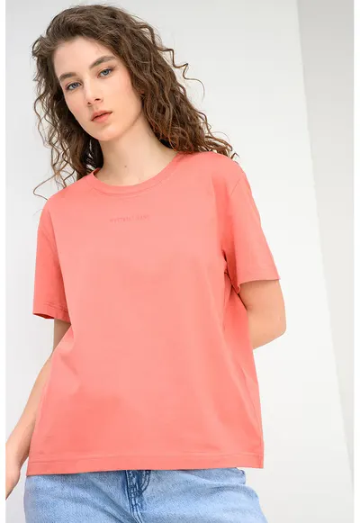 Tricou cu decolteu la baza gatului si logo Floris - Roz somon