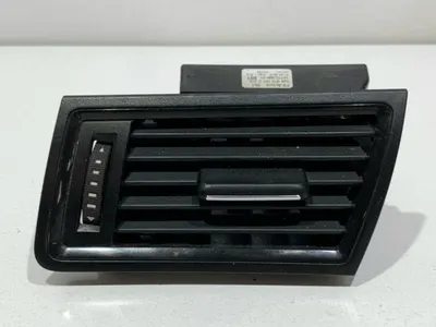 Grila ventilatie stanga fata 5JA819701G Skoda Rapid facelift (2017-2019)
