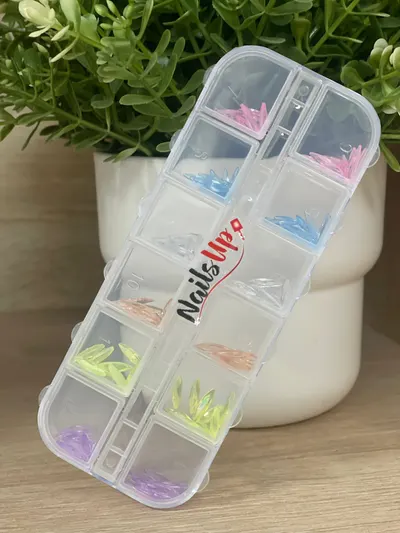 Decor Unghii NailsUp Cristale Romburi Diverse Culori