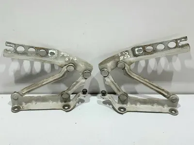 Set balamale capota fata culoare rosie - lf3k 5J0823302 Skoda Fabia 2 facelift (2010-2014)