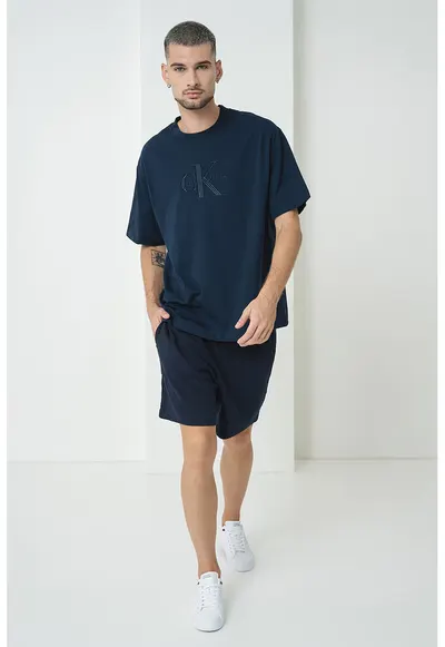 Tricou cu decolteu la baza gatului si logo brodat - Albastru indigo