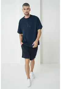 Tricou cu decolteu la baza gatului si logo brodat - Albastru indigo